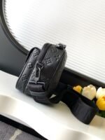 Louis Vuitton M58489 S Lock Messenger - Image 3
