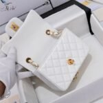 Chanel MINI FLAP BAG A01115 - Image 4