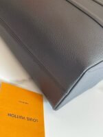 Louis Vuitton M59158 LOCK IT TOTE - Image 7