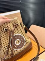 Louis Vuitton M24722 Noé BB - Image 7