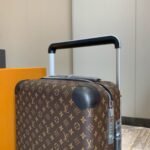 Louis Vuitton M20294 Horizon 55 - Image 11