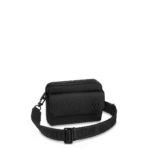 Louis Vuitton M22482 Fastline Messenger