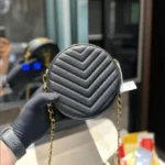 SAINT LAURENT VINYLE ROUND QUILTED GRAIN LEATHER ROUND BAG - Image 7