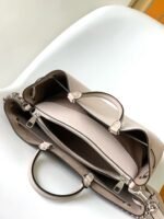 Louis Vuitton M59201 Bella Tote - Image 7