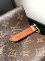 LOUIS VUITTON NéoNoé MM M44887 - Image 9