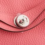 Hermès Lindy 20 Rose Azalee Palladium Hardware - Image 6