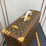 Louis Vuitton M21327 Bisten 55 - Image 5