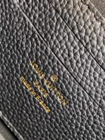 Louis Vuitton M46919 Wallet On Chain Lily - Image 12