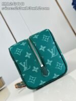 Louis Vuitton M12688 Locker Dopp Kit - Image 9