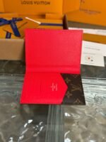 Louis Vuitton M12824 Passport Cover - Image 4