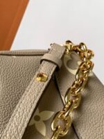 Louis Vuitton M45836 Favorite - Image 9
