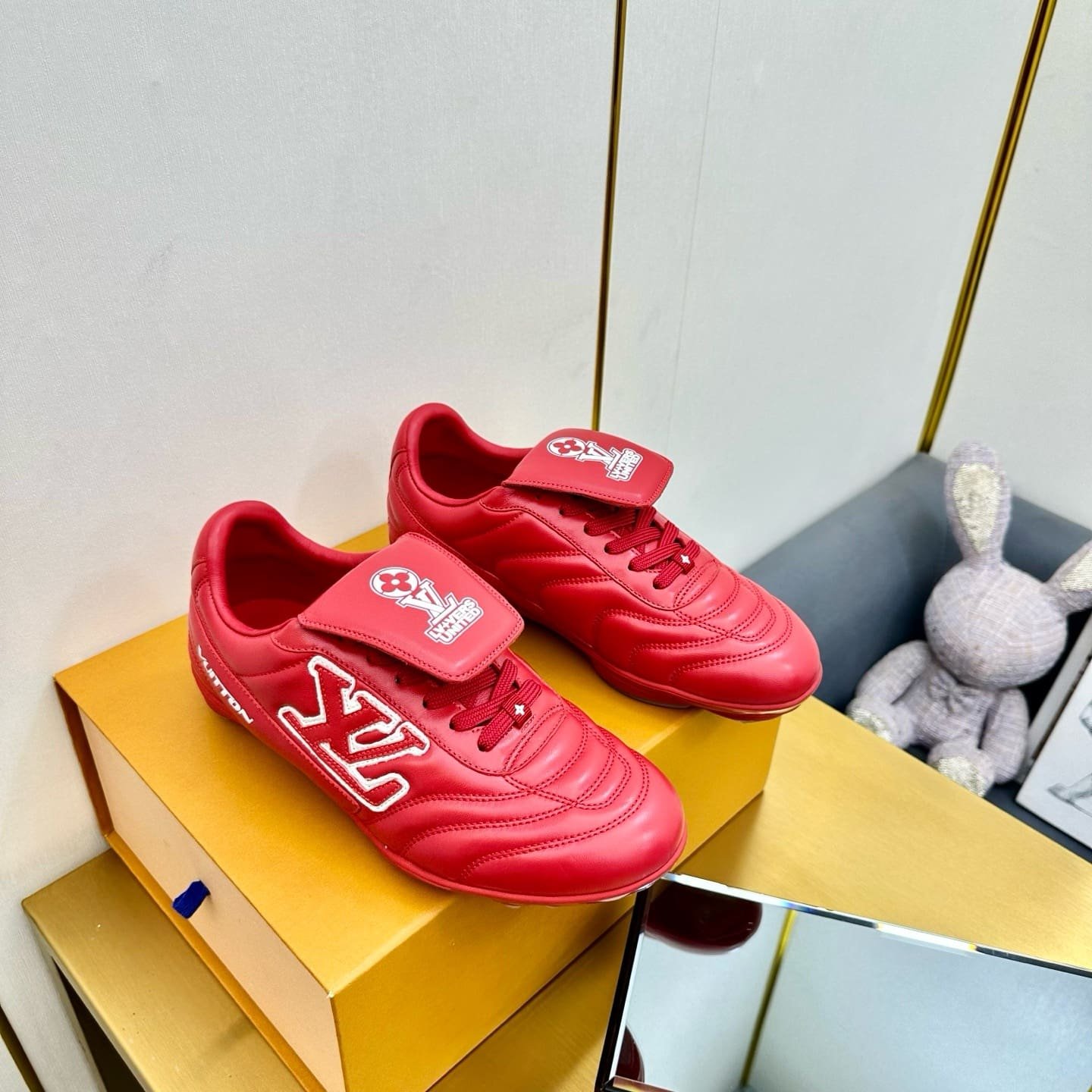 IMG_0750 Louis Vuitton Shoes | Mastercraft Quality - Image 1