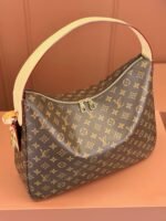 Louis Vuitton M12098 Slouchy MM - Image 9