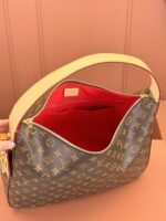 Louis Vuitton M12098 Slouchy MM - Image 6