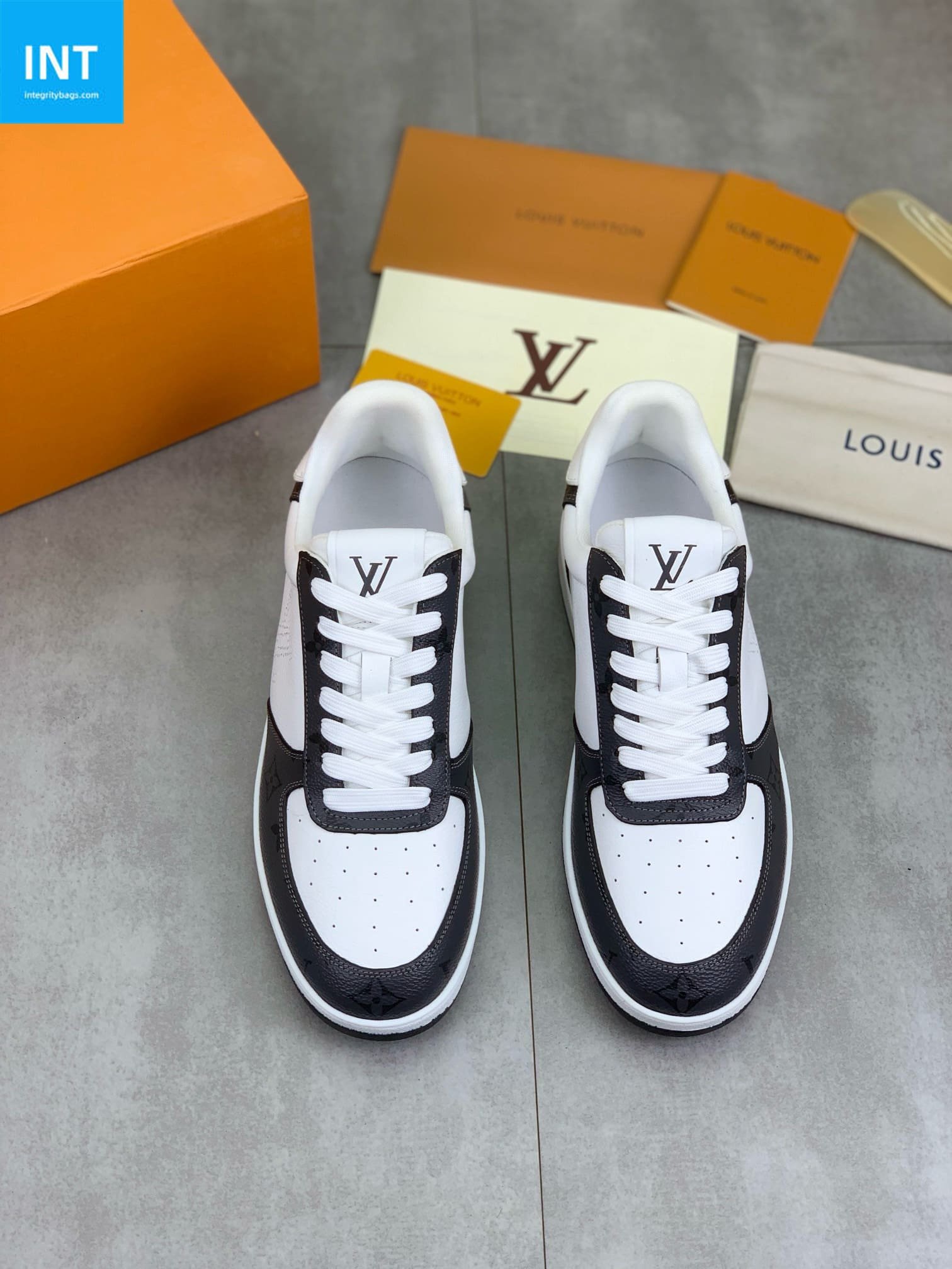 IMG_1637 Louis Vuitton Shoes | Mastercraft Quality - Image 1
