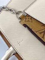 Louis Vuitton M20520 MARELLE TOTE BB Shopping - Image 12