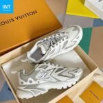 Louis Vuitton Shoes | Mastercraft Quality - Image 9