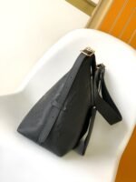 Louis Vuitton M46289 CarryAll MM - Image 6