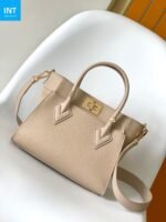 Louis Vuitton M20600 On My Side PM - Image 3