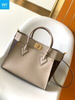 Louis Vuitton M58485 On My Side MM - Image 3