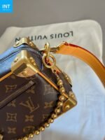 Louis Vuitton M14729 Mini Soft Trunk - Image 10