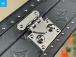 Louis Vuitton M12876 CLUTCH BOX Portable Hard Case - Image 10
