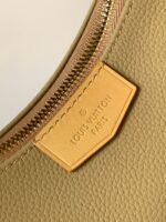 Louis Vuitton M12697 Hobo Cargo - Image 8