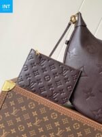Louis Vuitton M14042 Loop Hobo - Image 6
