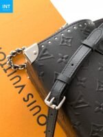 Louis Vuitton M14575 Speedy Trunk 20 - Image 10
