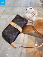 Louis Vuitton M26191 POCHETTE MIA - Image 14