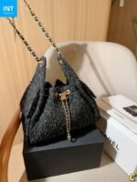CHANEL 25 Small Handbag - Image 2
