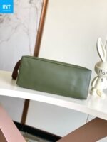 Louis Vuitton M26082 Shopper Tote MM - Image 7