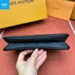 Louis Vuitton M83301 Pochette Liv - Image 6