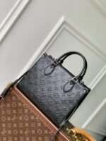 Louis Vuitton M14576 OnTheGo PM - Image 4