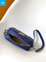 Louis Vuitton M26826 Trocadéro Wearable Wallet - Image 10