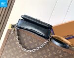 Louis Vuitton M26456 Pochette Metis East West - Image 9