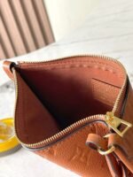 Louis Vuitton M11790 CarryAll PM - Image 8