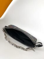 Louis Vuitton M13663 LV x TM Pochette Accessoires - Image 11