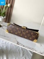 Louis Vuitton M14526 Trunkie - Image 8