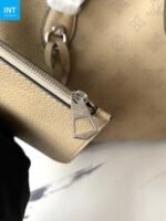 Louis Vuitton M21849 Blossom PM - Image 10