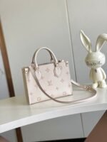 Louis Vuitton M14403 OnTheGo PM - Image 4