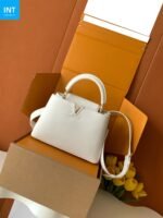 Louis Vuitton M24737 Capucines BB - Image 3