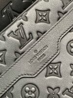 Louis Vuitton M46602 Trio Messenger - Image 11