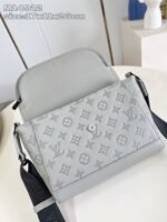 Louis Vuitton M14912 Pulse Messenger - Image 6