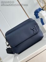 Louis Vuitton M11600 Fastline Messenger - Image 2