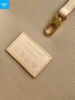 Louis Vuitton M27839 LV x TM Neverwoof - Image 11