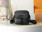 Louis Vuitton M12518 Getaway Messenger - Image 2
