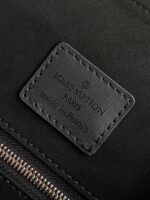 Louis Vuitton M50159 Christopher MM - Image 11