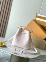 Louis Vuitton M47038 Néonoé BB - Image 7