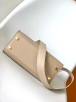 Louis Vuitton M20600 On My Side PM - Image 9